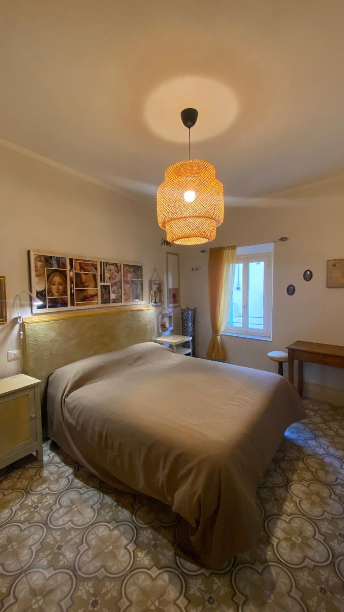 Guest House Le Arti Minori 세라발레 피스토이에세 외부 사진